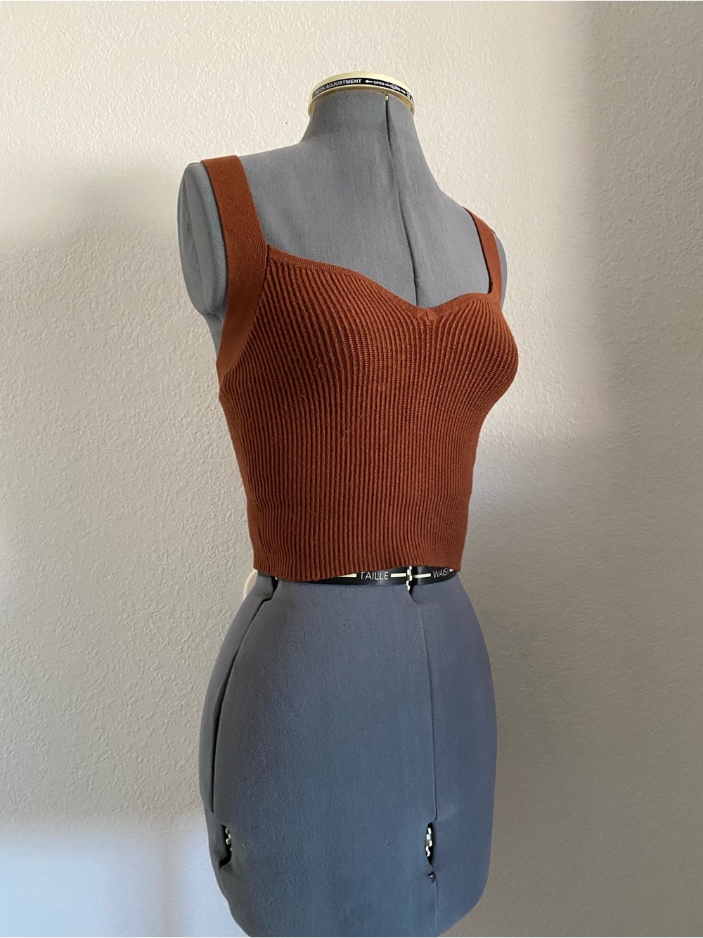 Abercrombie & Fitch Rust Brown Ribbed Sweetheart Crop Tank